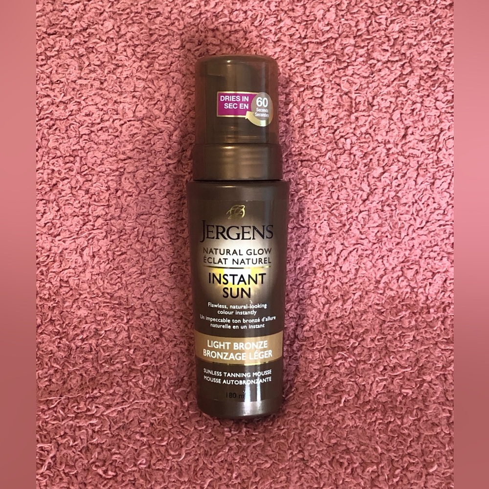 •FREE ADD-ON• Dark Brown Self-Tanning Mousse - Lightweight Bronze Finish